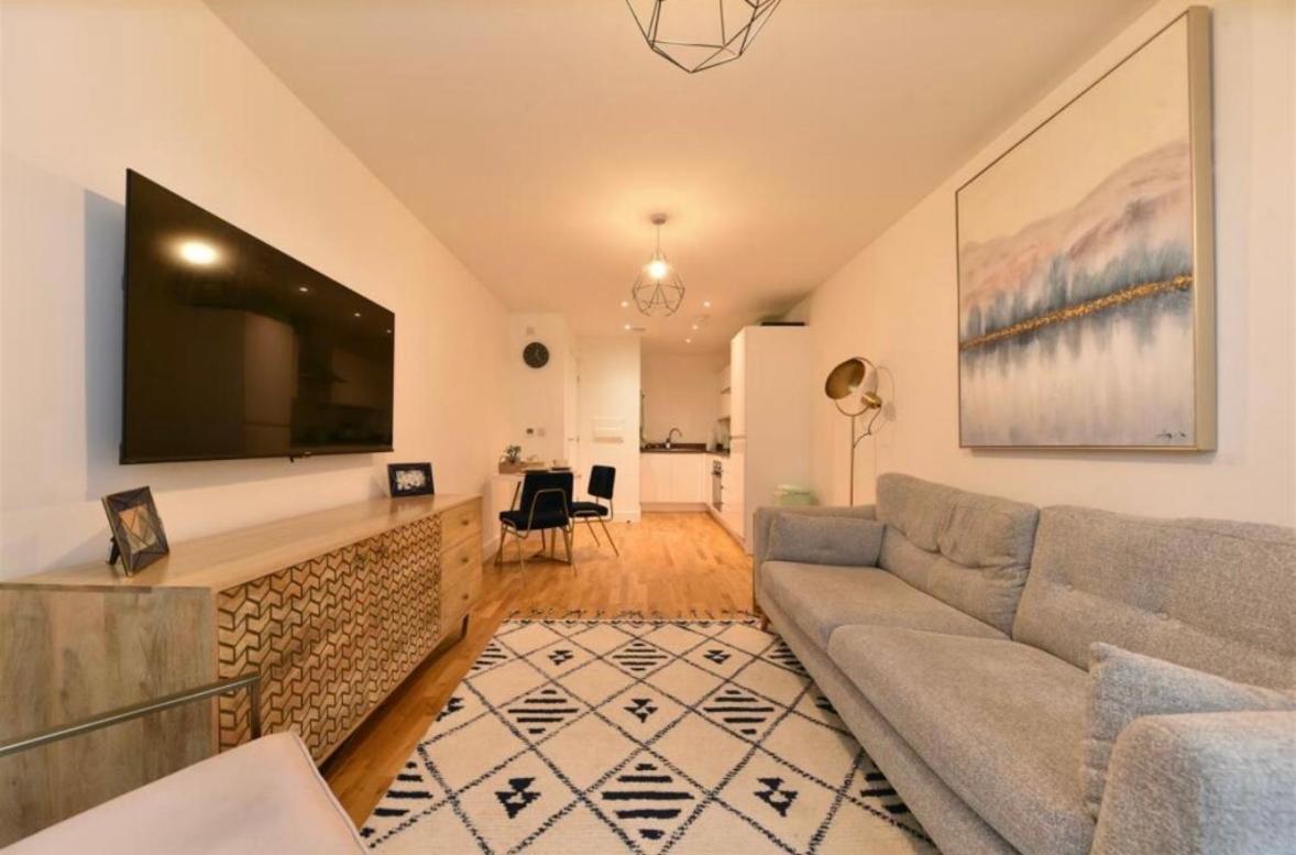 Mulberry House Daire Stevenage Dış mekan fotoğraf