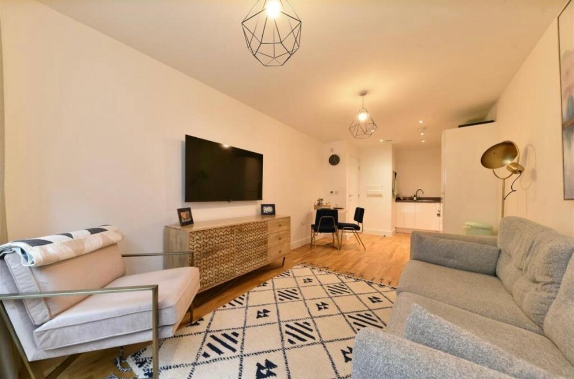 Mulberry House Daire Stevenage Dış mekan fotoğraf